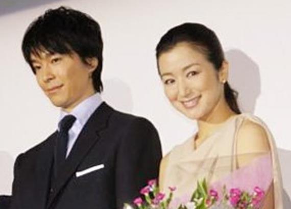 鈴木京香と長谷川博己のフライデーからの熱愛事情 とれんでぇい情報 何時も此処